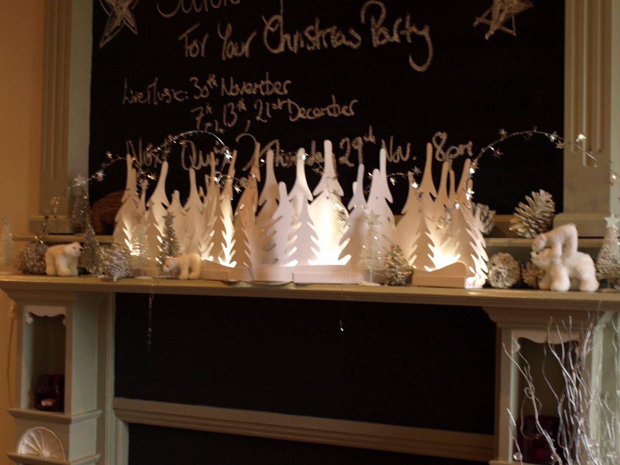 The Bower Inn 브리지워터 외부 사진 A fireplace decorated for Christmas