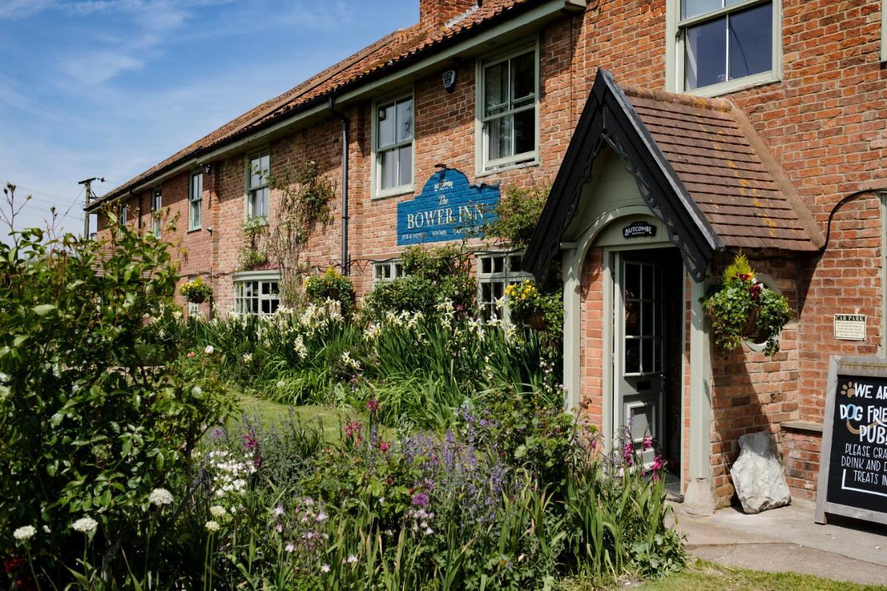 The Bower Inn 브리지워터 외부 사진 The former Buttercup Inn, now a private house